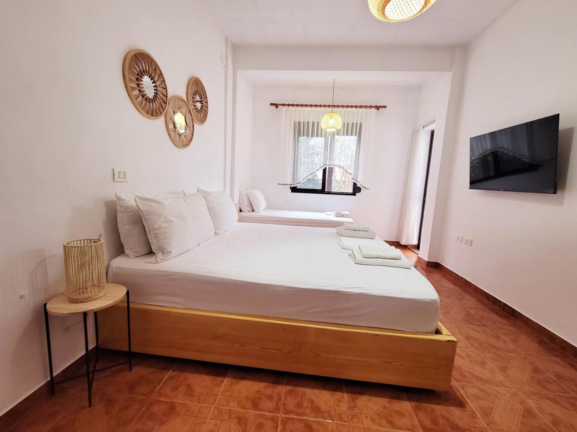 Baka 14 * Durrës